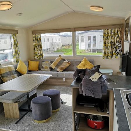 ホテル Lakeland Leisure Park Flookburgh エクステリア 写真